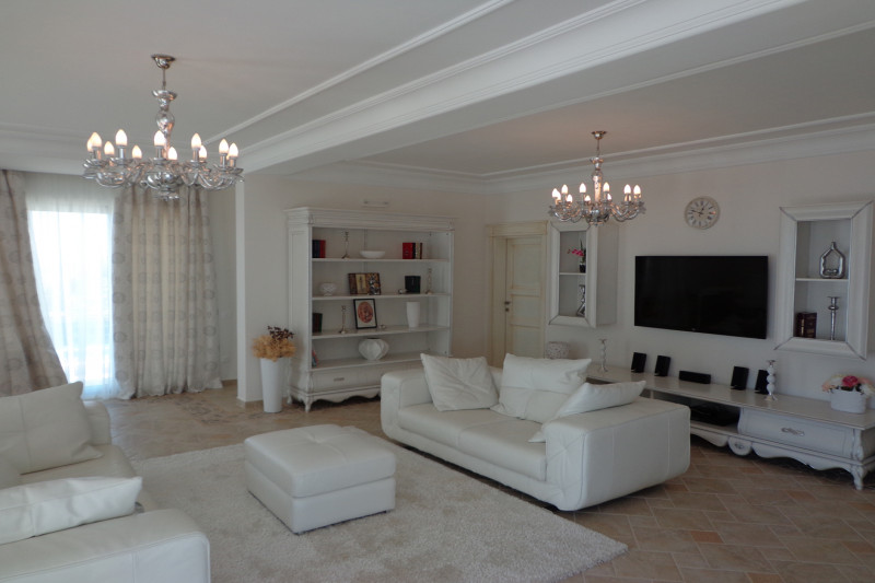 Дом в Черногории, в Добра Воде