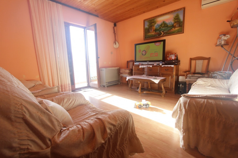 Cottage / House in Montenegro, in Topla