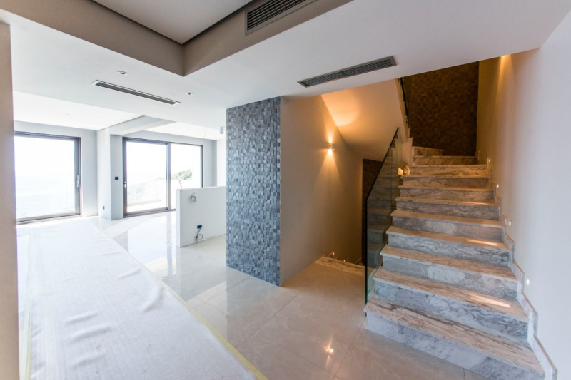 Вилла в Черногории, в Будве