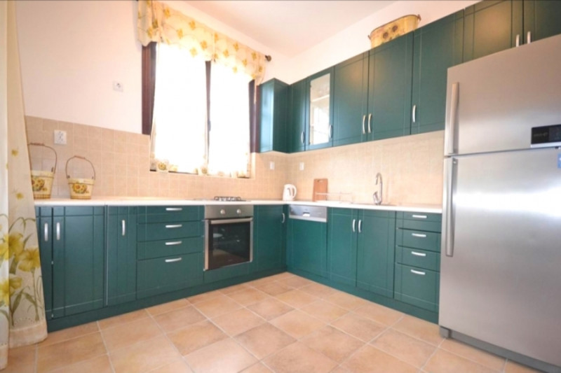 Вилла в Черногории, в Костанице