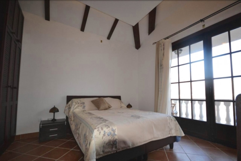 Вилла в Черногории, в Костанице