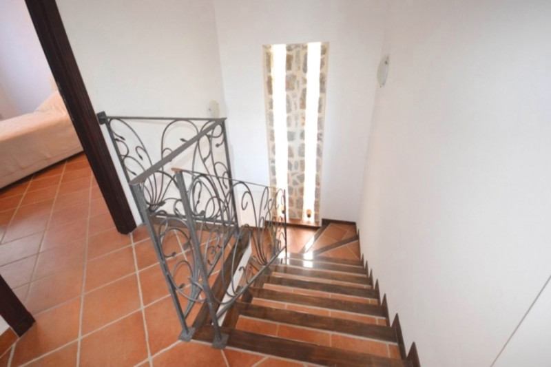 Вилла в Черногории, в Костанице