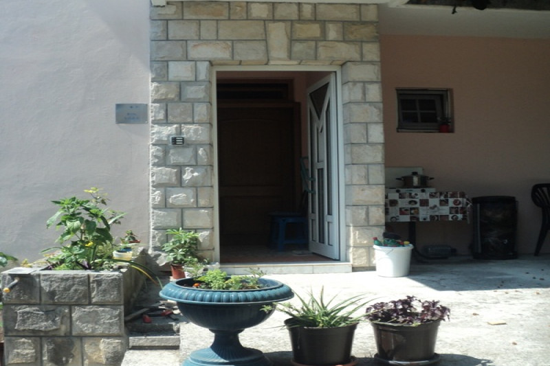 Отель в Черногории, в Бечичи