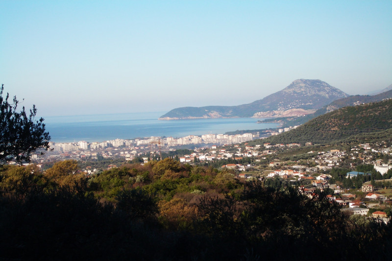 Участок в Черногории, в Баре