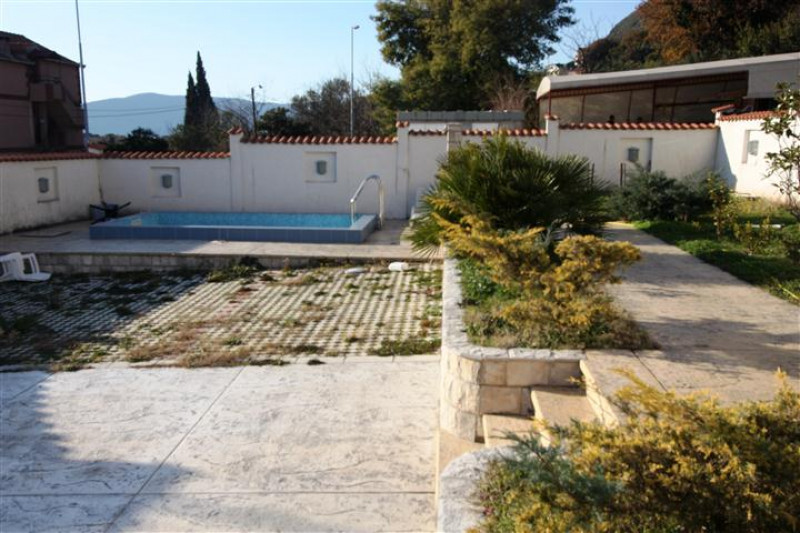 Апартаменты в Черногории, в Дженовичах