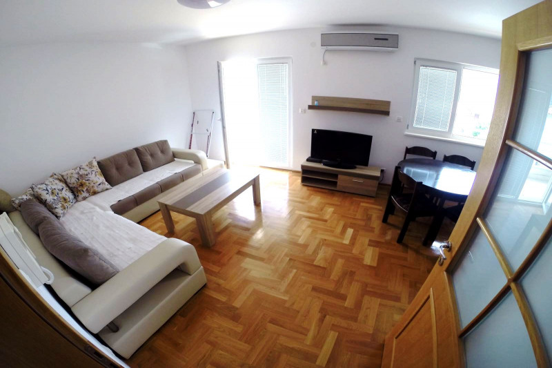 Апартаменты в Черногории, в Дженовичах