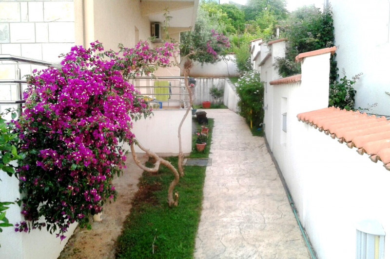 Апартаменты в Черногории, в Дженовичах