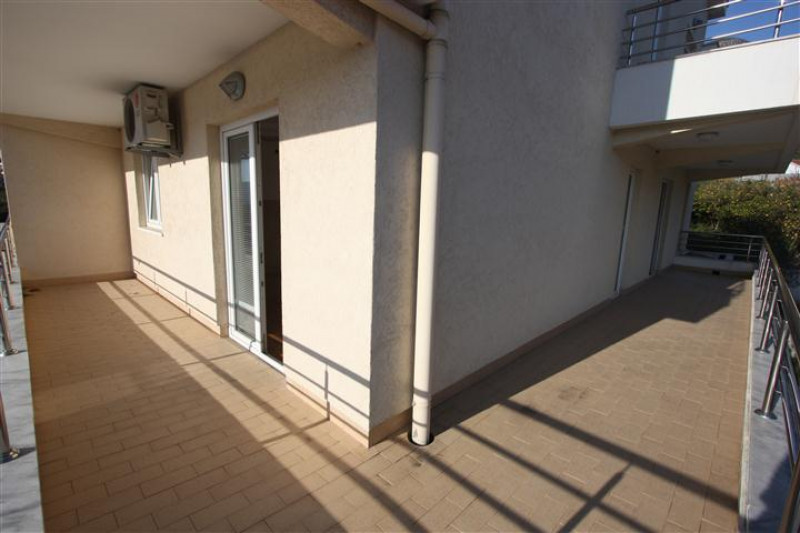 Апартаменты в Черногории, в Дженовичах