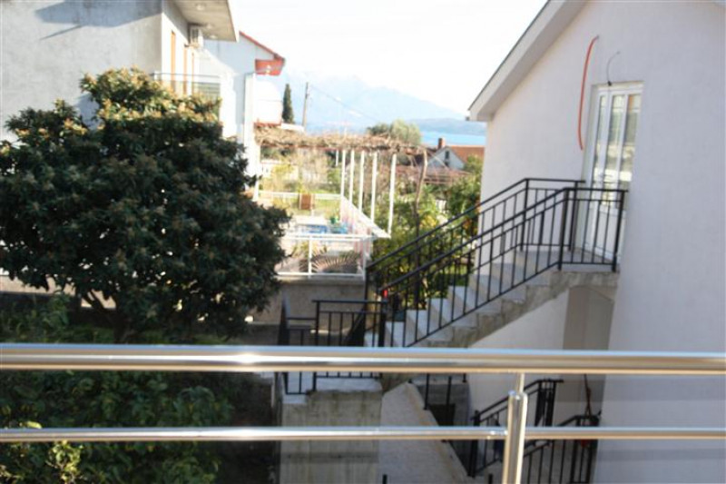 Апартаменты в Черногории, в Дженовичах