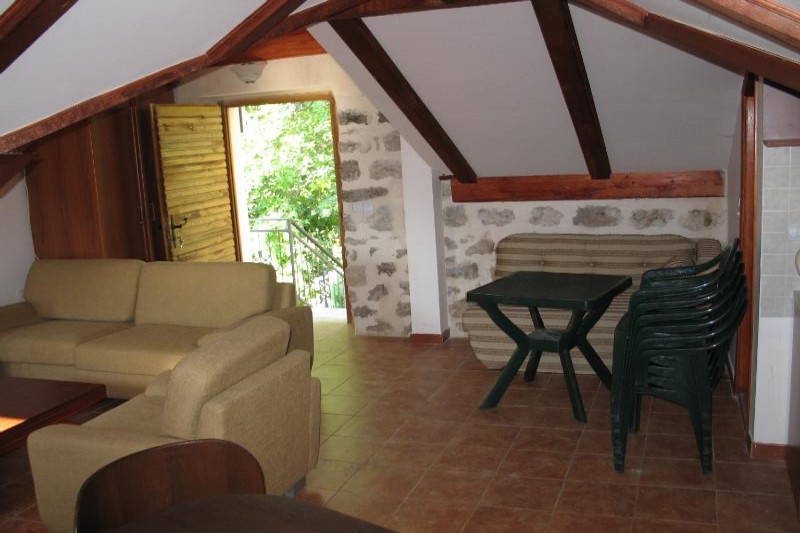 Дом в Черногории, в Доброте