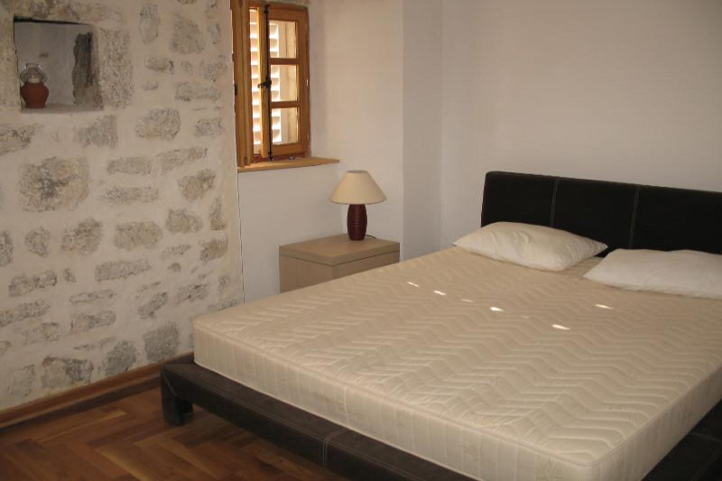 Дом в Черногории, в Доброте