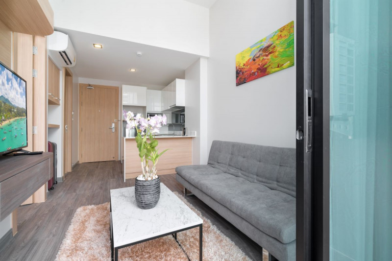 Apartment in Thailand, in Kata