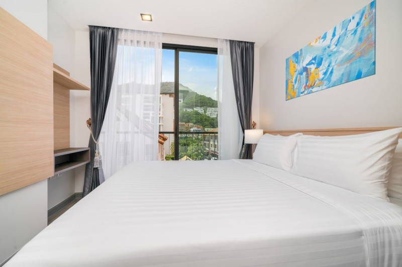 Apartment in Thailand, in Kata