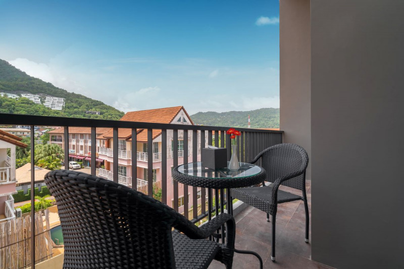 Apartment in Thailand, in Kata