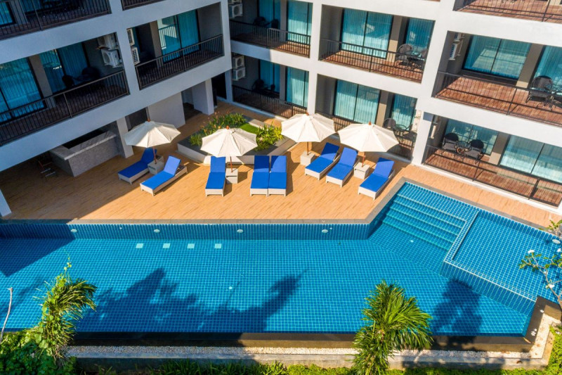 Apartment in Thailand, in Kata