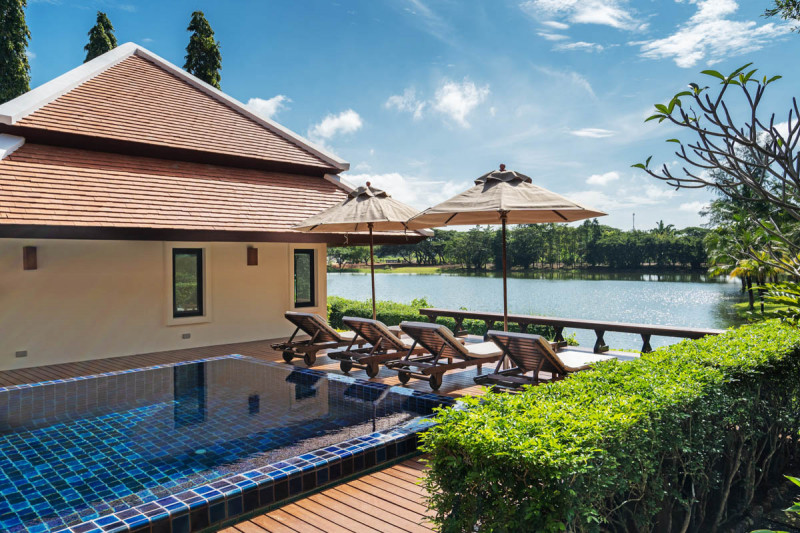 Вилла в Таиланде, в Най Харн