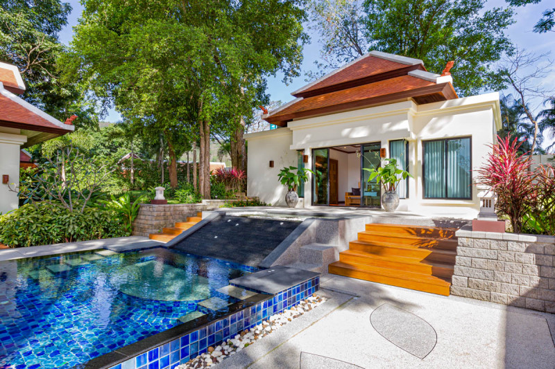 Вилла в Таиланде, в Най Харн