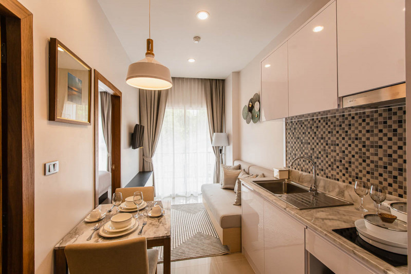 Апартаменты в Таиланде, в Кароне