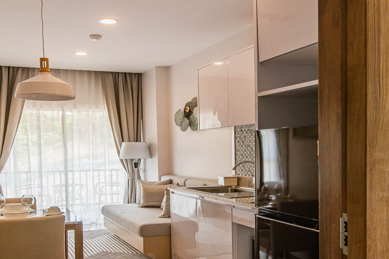 Апартаменты в Таиланде, в Кароне