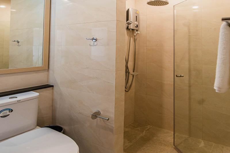 Апартаменты в Таиланде, в Кароне