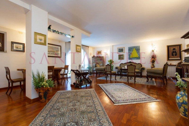 Вилла в Италии, в Риме