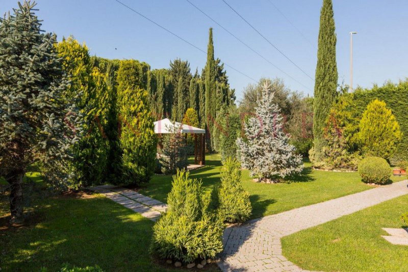 Вилла в Италии, в Риме